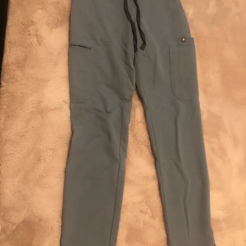 Figs Yola Skinny Scrub Pants